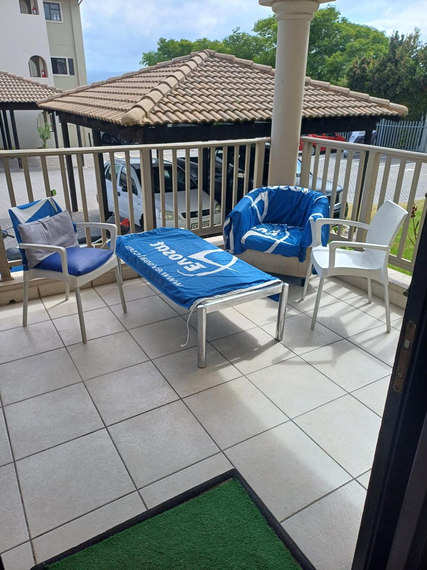 Santini Lace Self Catering Unit Plettenbergbaai Buitenkant foto