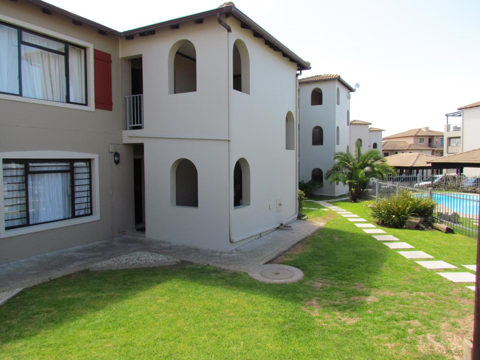 Santini Lace Self Catering Unit Plettenbergbaai Buitenkant foto